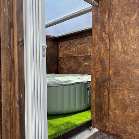Mobil Avec Avancee Apartamento Sérignan