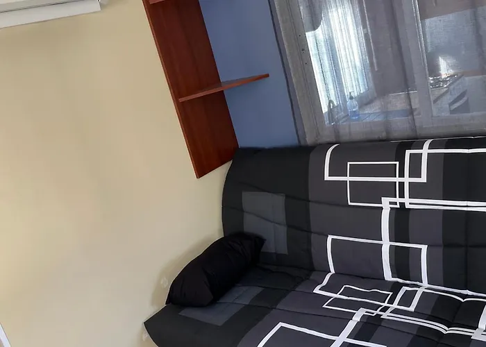 Apartment Mobil Avec Avancee Sérignan